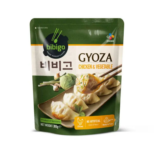 Bibigo gyoza dumplings chicken vegetable 300g/ Bibigo gyoza pelmeņi ar vistu un dārzeņiem, 300 g - Oishii Asian Mart