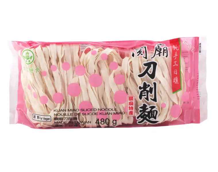 Fuchen Kuanmiao Sliced Noodles 480g/ Fuchen Kuanmiao grieztās nūdeles 480 g