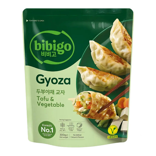 BIBIGO Gyoza Dumpling Tofu and Vegetable 300g/ BIBIGO Gyoza pelmeņi ar tofu un dārzeņiem 300g - Oishii Asian Mart