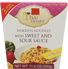 Thai Delight Hokkien noodles with sweet and sour sauce 330gr/ Taizemes gardums Hokkien nūdeles ar saldskābo mērci, 330 g