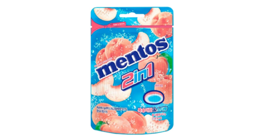 Mentos 2in1 Peach Soda Flavor 45g/ Oishii Asian Mart