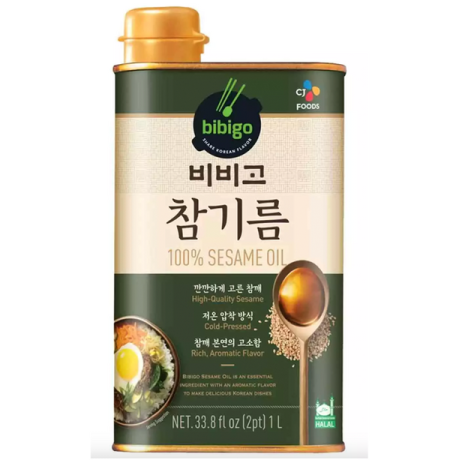 BIBIGO Sesame Oil 500ml/ BIBIGO Sezama eļļa 500ml Bibigo sesame oil canister on a white background